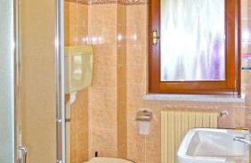 Casa Rosalia cozy holiday apartment by Gardadomsumea - Foto 27