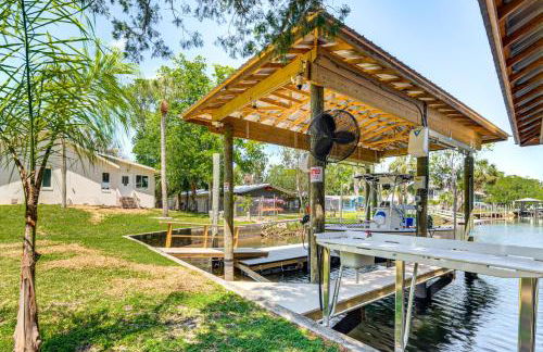 Canal-Front Retreat in Crystal River! - Foto 29