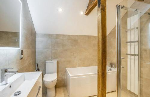 Stable End - Photo 21