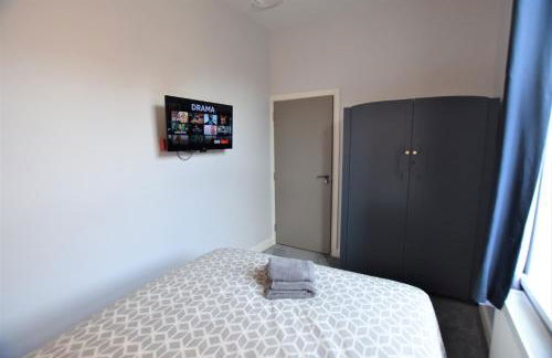 Central, Contractor&Family Friendly, SmartTV - Foto 6