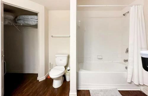 3 Bedroom 2 Bathroom Lucaya Village 15-103 - Foto 21