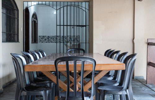 Casa Pet Friendly c Churrasqueira a 120m da Praia - Foto 3