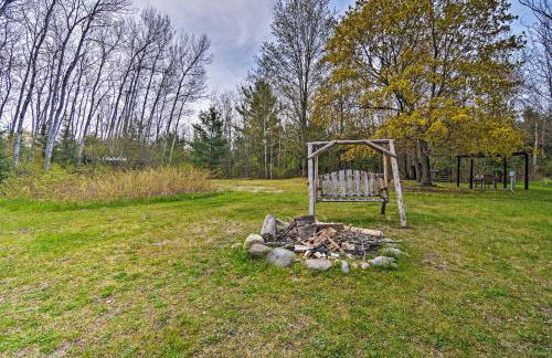 Day Trips to Boyne Mtn! Cabin Near Lake Charlevoix - Photo 22