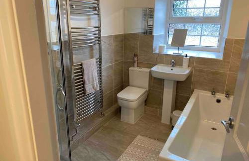 43 Heol Maelor- A Homely Cottage in Wrexham, North Wales - Foto 21