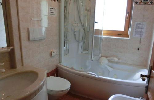 Garni Criss - Foto 23