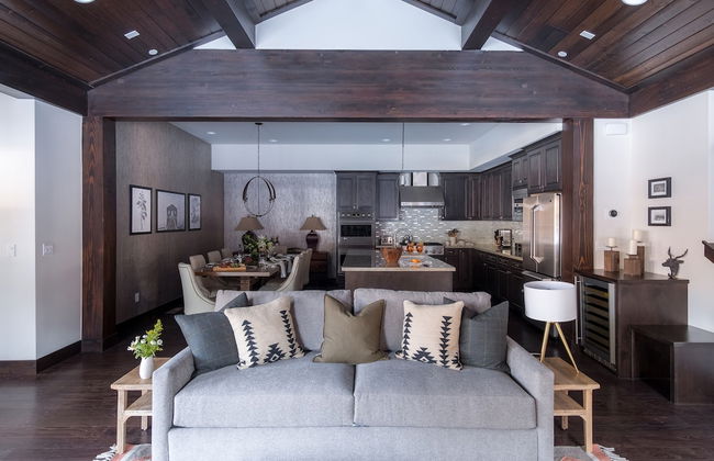 Maple by Avantstay Modern Mountain Home w Cozy Fire Pit 15 Mins frm Northstar - Photo 5