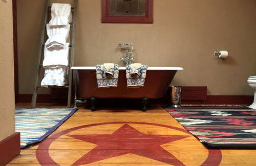 Gorgeous Green Mountains Vacation Rental with a Pool in Manchester, Vermont - Foto 8