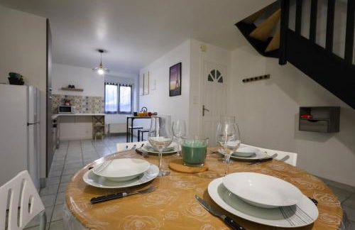 Duplex "Sebari "centre ville parking clim proche CNPE - Foto 11