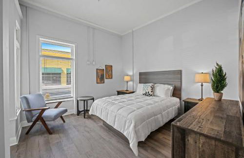 300 Laurel Lofts Unit 1 - Photo 1