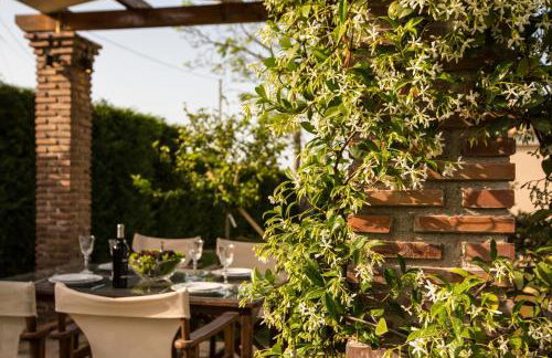 Fragos Garden Studios - Foto 13