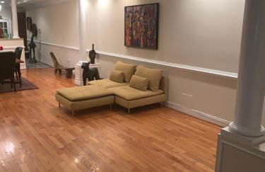 Bloomingdale Beauty near Union Station - Foto 19