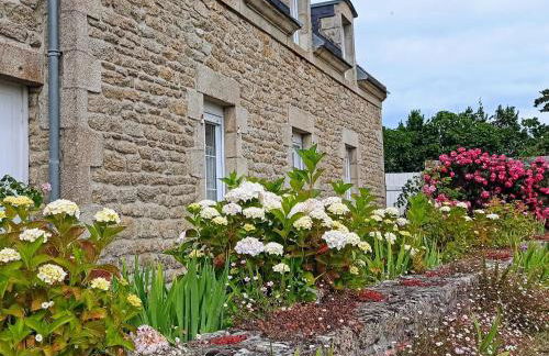 Charmante longère bigoudène - Photo 36