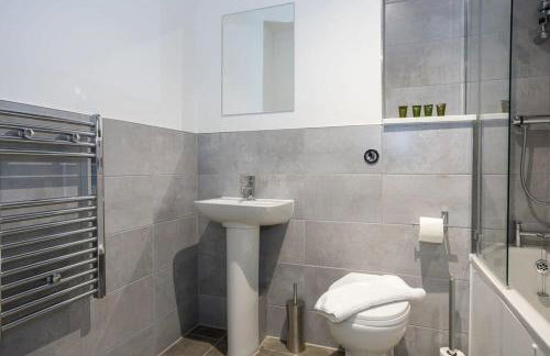 Modern Studio with Balcony in Manchester - Foto 16