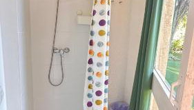 Casa con jardín a 45 metros de la playa. ES. - Foto 5, Shower