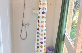 Casa con jardín a 45 metros de la playa. ES. - Foto 8