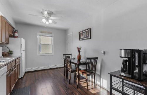 Tranquil 2BR Apt NE Mpls - 8073 Apt 4 - Foto 26