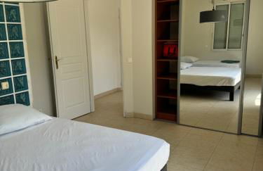 Villa piscine confort, barbecue - Photo 27