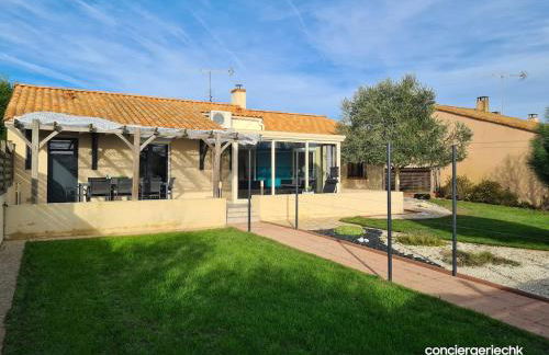 Le Donjon charmant gîte avec jardin et terrasse proche du Puy duFou - Photo 46