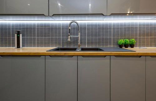 Private Luxe Bournemouth 5BR-7 Beds-3 Bath-Garden-Parking - Foto 5