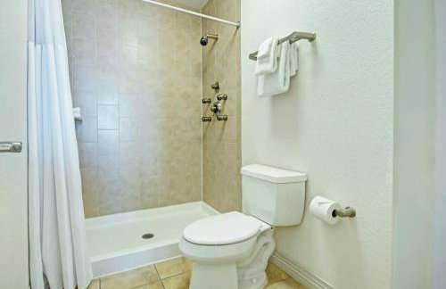 Wyndham Desert Rose Resort - 1BR -Apartment with Resort Access - Foto 31