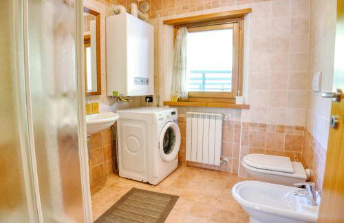 Dolomites Mountain Residence - Cozy Alpine Chalets with Private Parking - Foto 49