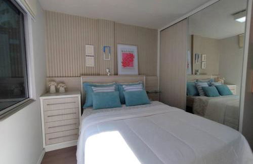 Apartamento encantador quadra mar - Foto 10