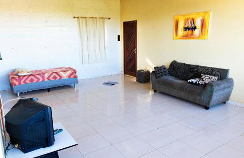 Casa com Churrasqueira e Piscina em Camacari BA - Foto 22