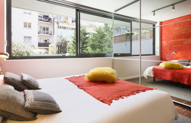 My Space Barcelona Private Pool Garden - Photo 16