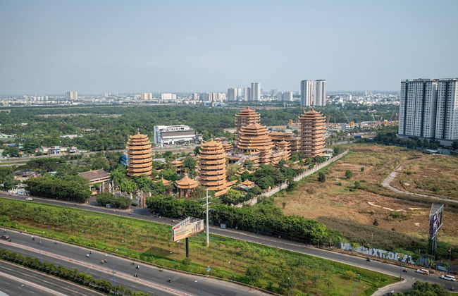 Lumiere Riverside Luxury Apartment - Photo 7