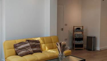 Gated 4 Guests House Free Parking - Foto 5