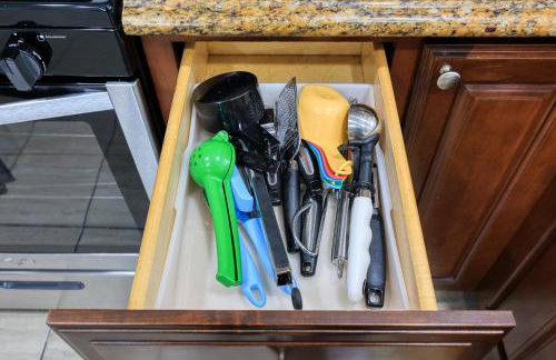 Dreamy & Relaxing Gem With Backyard - 12mins to DT LA - Foto 34