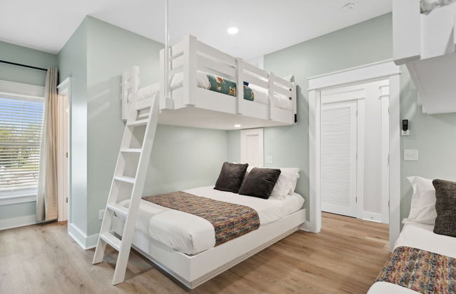 Grand Retreat I! 4BR 5BA Sleeps 15! Private Pool! Luxury and Comfort Await! - Foto 6