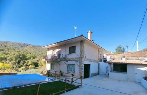 El Salón de Arriba - Foto 1