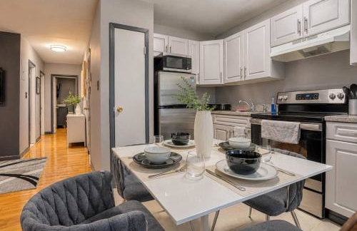 Stylish 3BD Near Empire - Foto 12