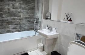 Stylish 2-Bed Apartment by Manchester City Cente - Foto 32