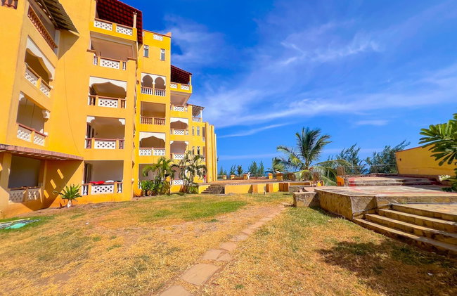 Royal Beachfront Apartments - Foto 16