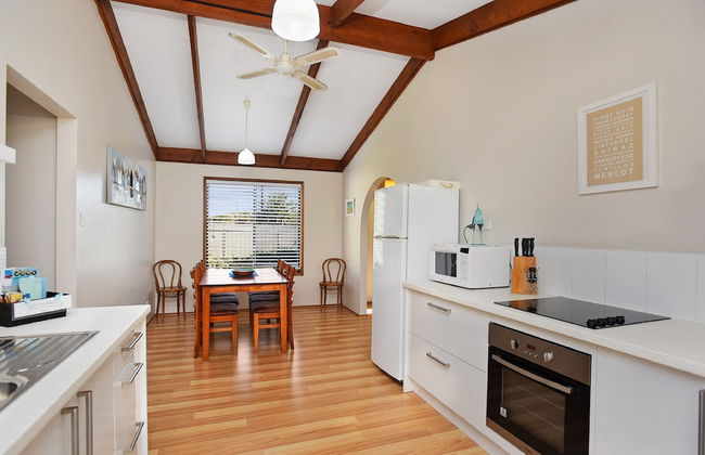 Goolwa Blue Escape - Beach Spacious Wi-fi - Photo 13