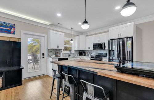 Ocean Lakes getaway 6bd with arcade game table - Photo 26