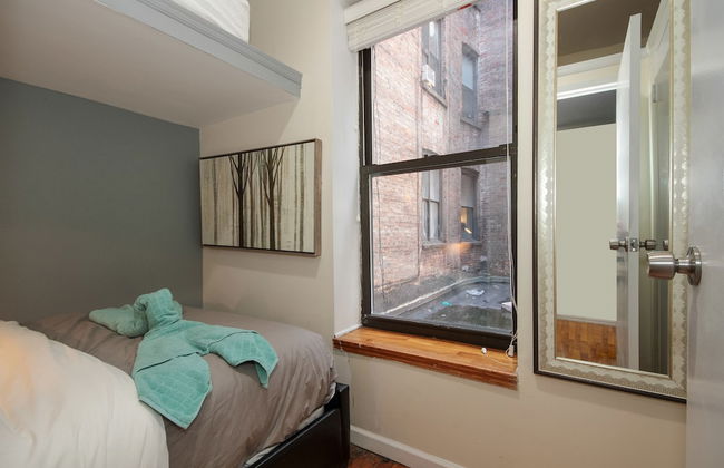 East Village 2 Bedroom Apartments - Foto 4