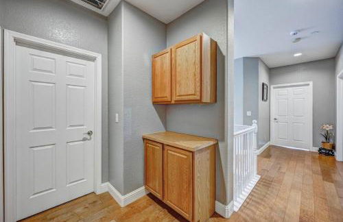 Marina Escape-Lake-Family-Fishing-Casino - Photo 33