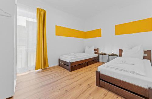 Golden Home with Barbecue, Yoga, Football Table - Photo 24