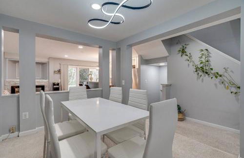 Peaceful Luxury 3 beds*Lake*Kitchen*LaundryMetro - Foto 10