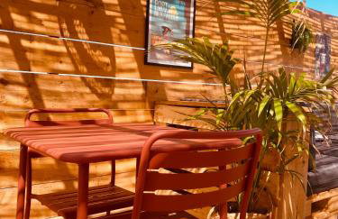 La maison de Jade Le Mabrouka donne une place pour la réserve africaine valable jusqua fin septembre - Foto 21