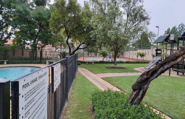 Quiet, Very Specious Apartment In Dainfern - Foto 1