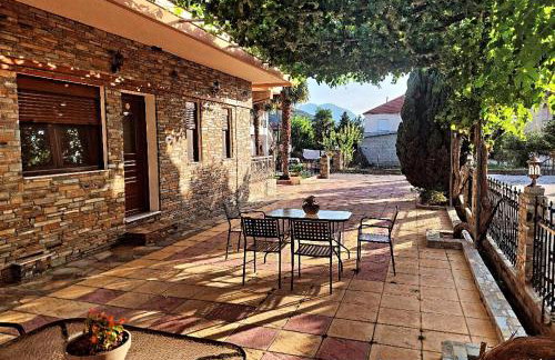 Petroula Suites Pozar - Photo 6