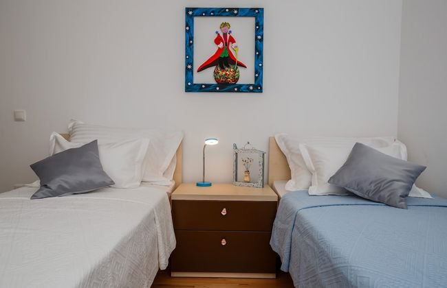 Luxury Secluded Villa w. Pool, Jacuzzi and Garden - Photo 5