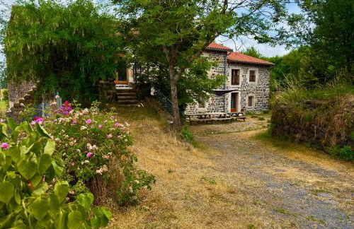 Gîte L'ESTAOU, 3 épis, 15 pers, 18 couchages - Ancienne ferme rénovée - Label Ecogîte - Foto 1