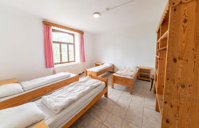 Villa in Ardennes With Sauna and Jacuzzi - Photo 3