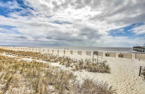 Coastal Oasis with Decks Walk to Holden Beach! - Foto 26