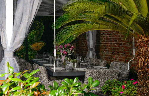 Best Location! 4 BR! Next to French QT by YouRent - Foto 96